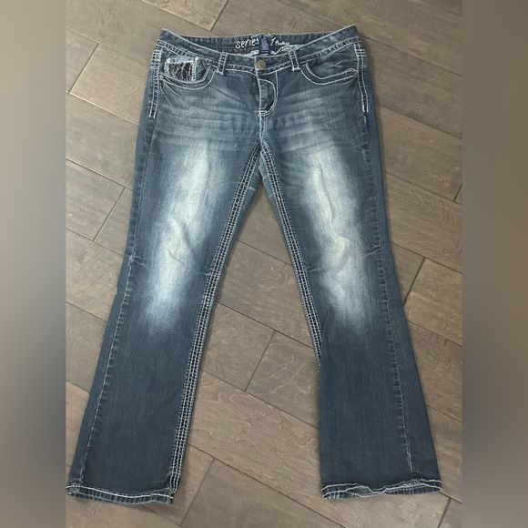 Blue jeans - Picture 1 of 2